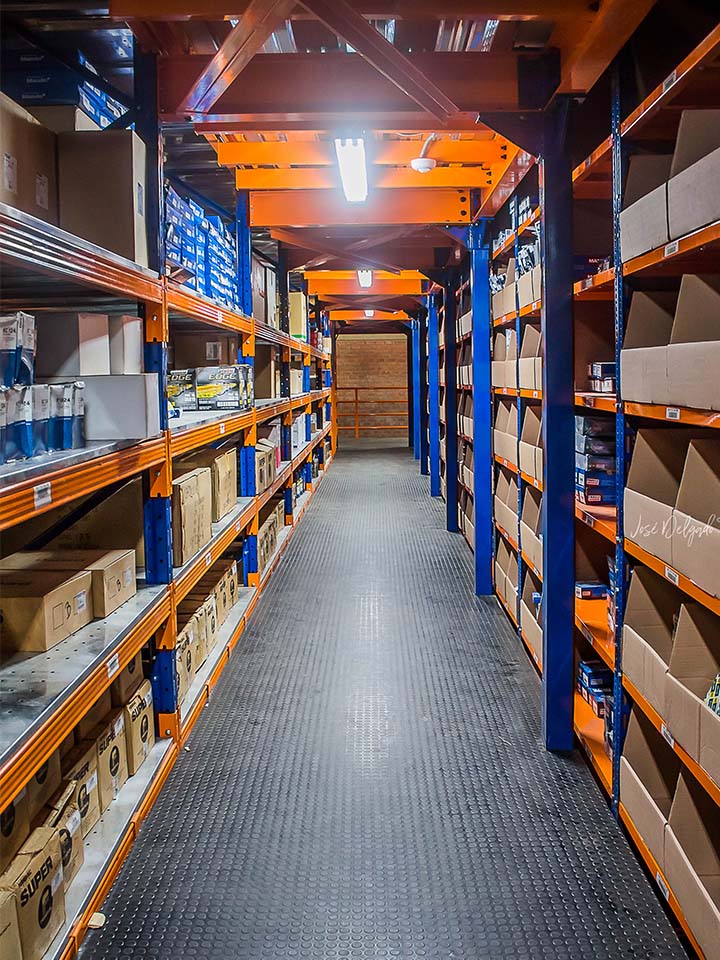 Racks con Entrepiso - miniatura 4